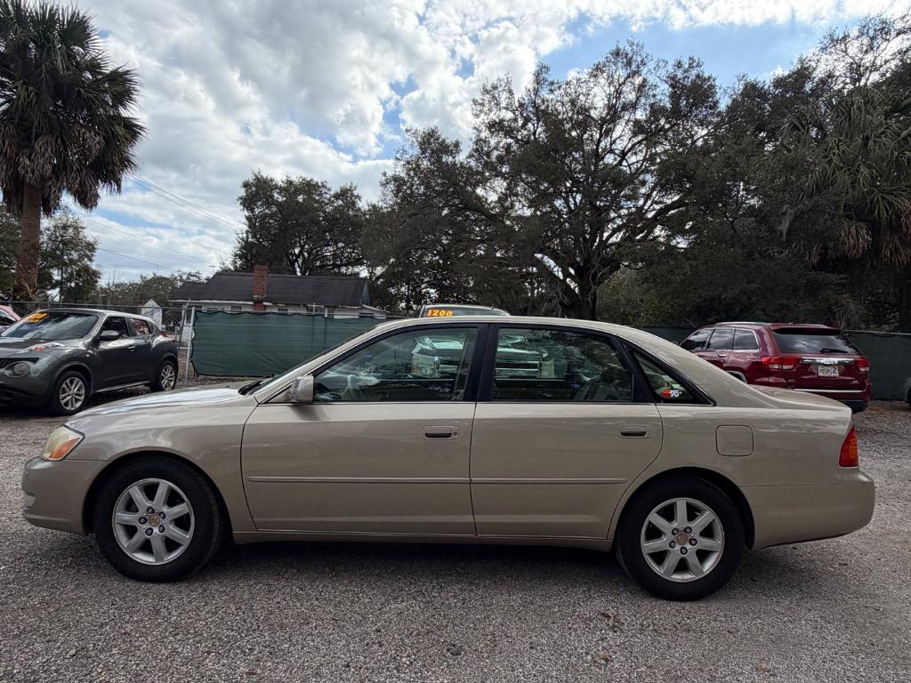 2002 Toyota Avalon XLS