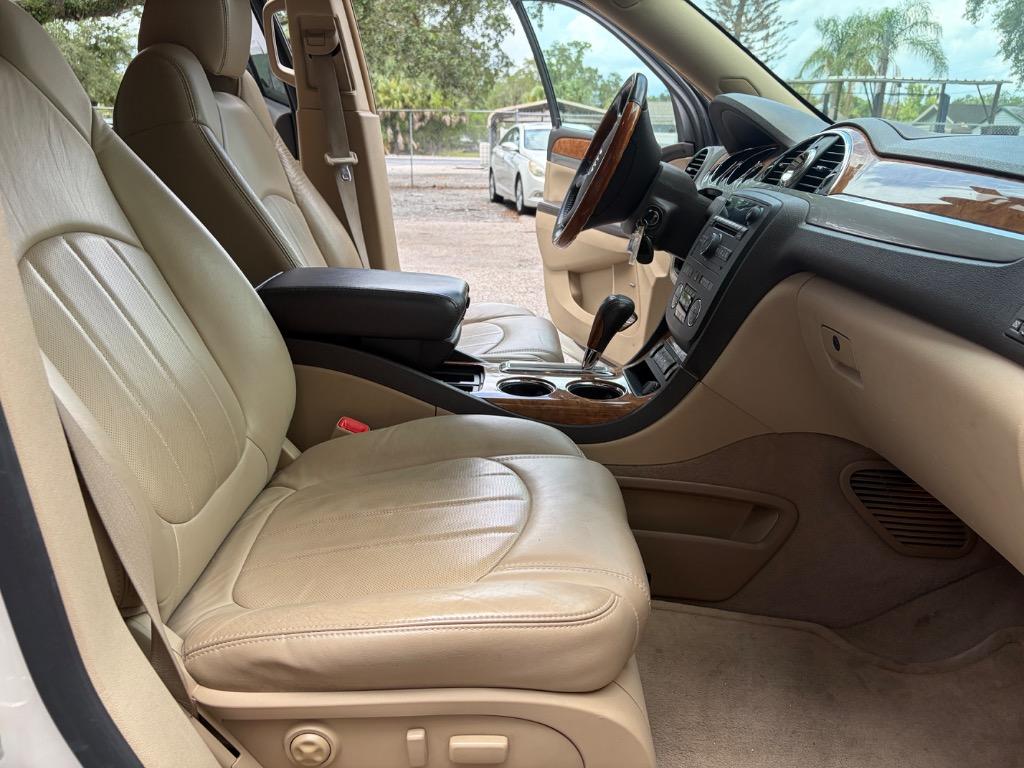 2008 Buick Enclave CXL - Photo 8