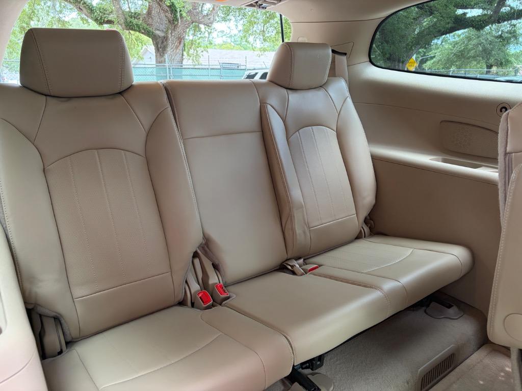 2008 Buick Enclave CXL - Photo 12