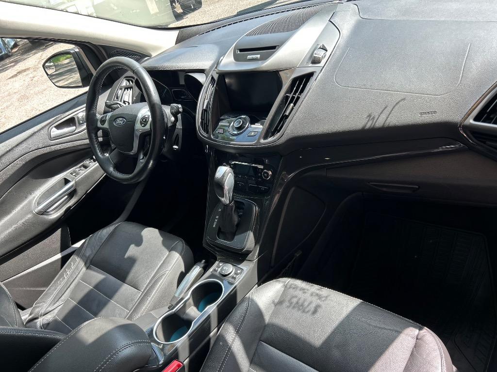 2014 Ford Escape Titanium - Photo 8