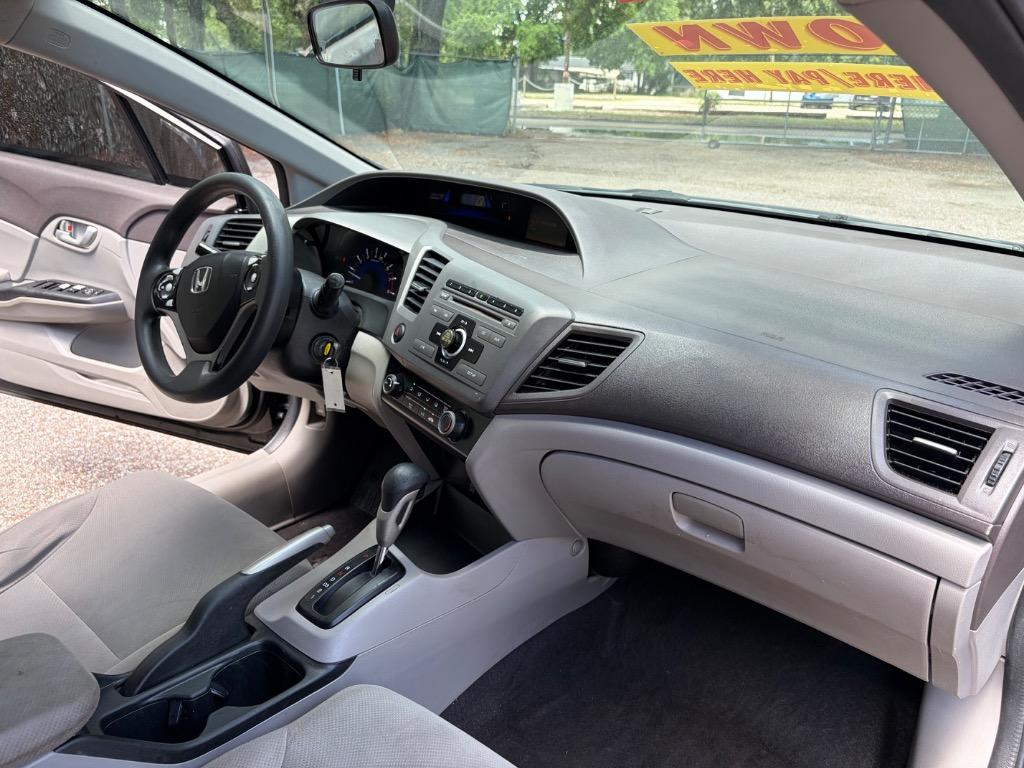 2012 Honda Civic LX - Photo 6